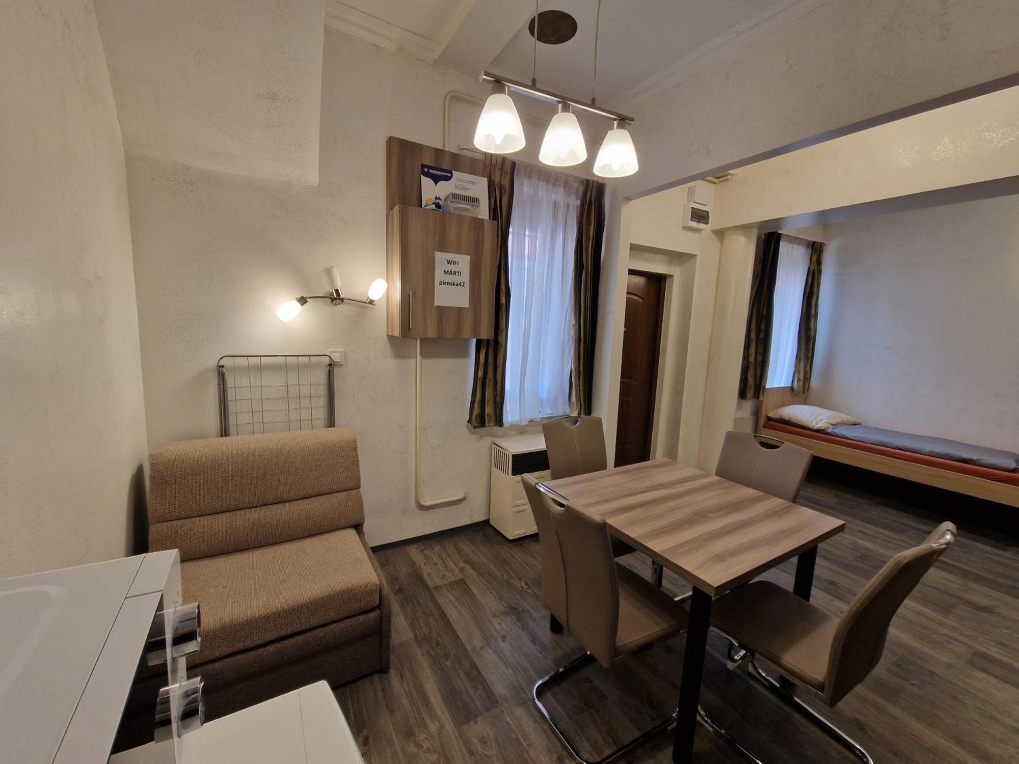 Bem Downtown Apartment 데브레첸 객실 사진